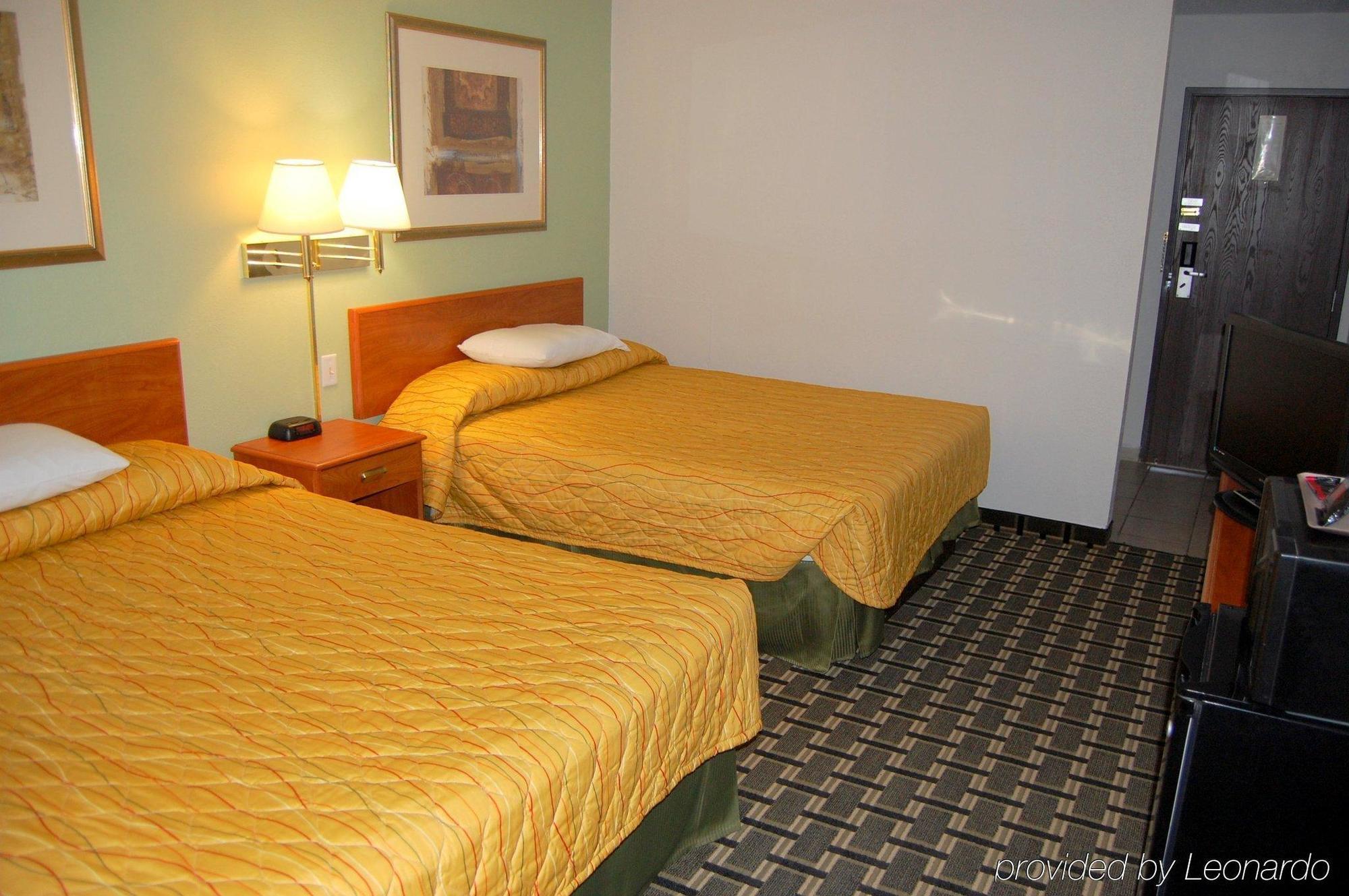 Quality Inn Great Bend Quarto foto